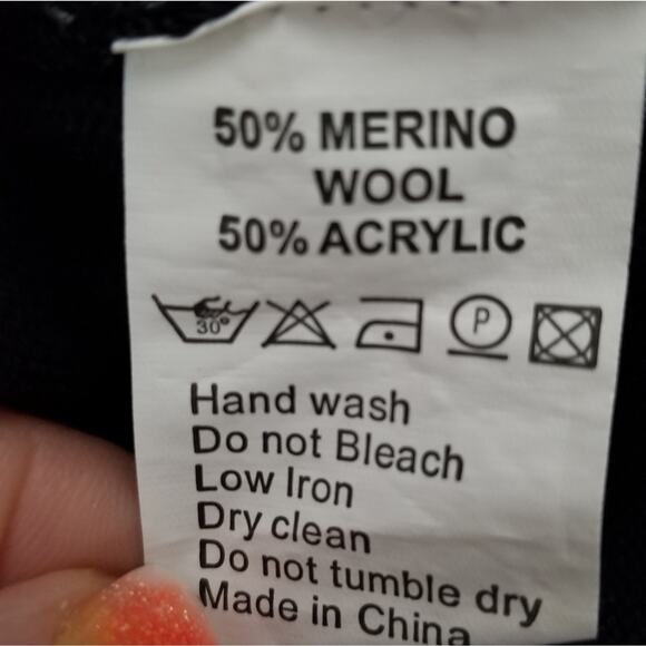 Vintage Ted Lapidus Men's XL Sweater Merino Wool - Picture 6 of 6